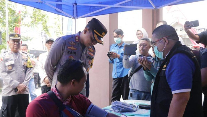 Kondisi Kesehatan Polisi-KPPS di Tangerang Dipantau Usai Pencoblosan Kondisi Kesehatan Polisi-KPPS di Tangerang Dipantau Usai Pencoblosan