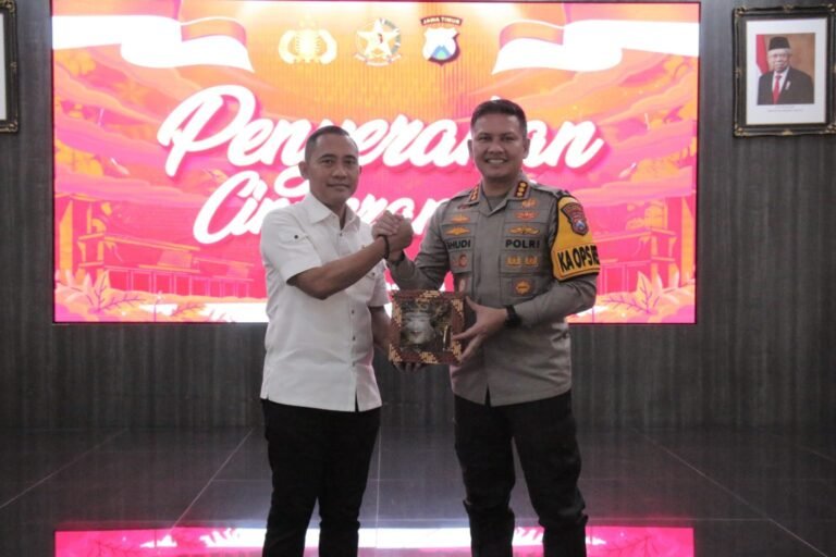 Dikunjungi Serdik Sespimti Polri Dikreg Ke-33 Ta. 2024 Kapolresta Malang Kota Paparkan Strategi Harkamtibmas Dikunjungi Serdik Sespimti Polri Dikreg Ke-33 Ta. 2024 Kapolresta Malang Kota Paparkan Strategi Harkamtibmas