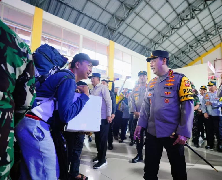 Mudik Lancar Jadi Alasan Masyarakat Puas dengan Pengaturan Arus Mudik Lebaran 2024 Mudik Lancar Jadi Alasan Masyarakat Puas dengan Pengaturan Arus Mudik Lebaran 2024