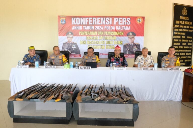 Kapolda Kaltara pimpin Pemusnahan Senjata Api Rakitan, Wujud Komitmen Bersama Mendukung Stabilitas Keamanan pasca Pemilu dan Pilkada Serentak 2024 Kapolda Kaltara pimpin Pemusnahan Senjata Api Rakitan, Wujud Komitmen Bersama Mendukung Stabilitas Keamanan pasca Pemilu dan Pilkada Serentak 2024