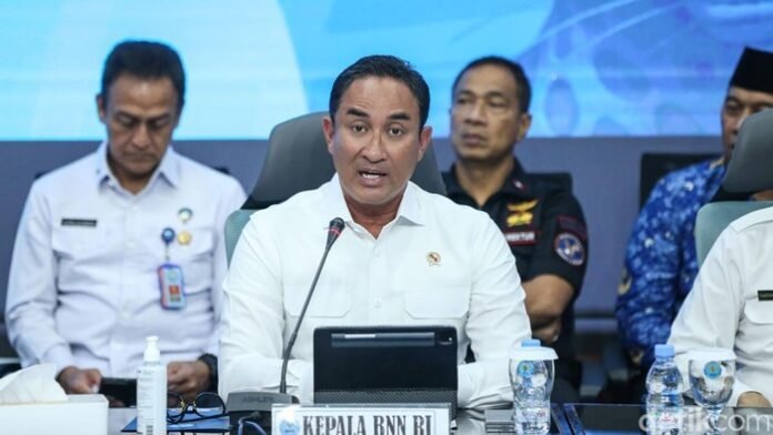 operasi-kilat-bnn-ringkus-ribuan-pelaku-sita-ratusan-kilogram-narkoba-di-34-provinsi-1762772688316_169